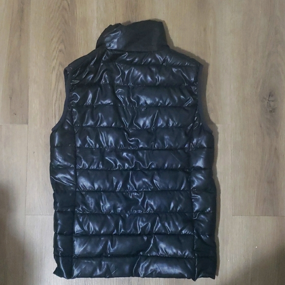Cascade Black Puffer Vest - Picture 2 of 2